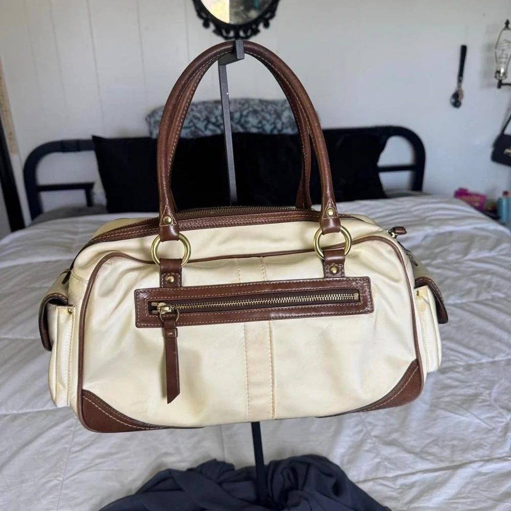 Coach 2005 Legacy white satchel leather trim‎ brass turnlocks y2k vintage